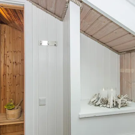 6 Person In Romo * Bolilmark